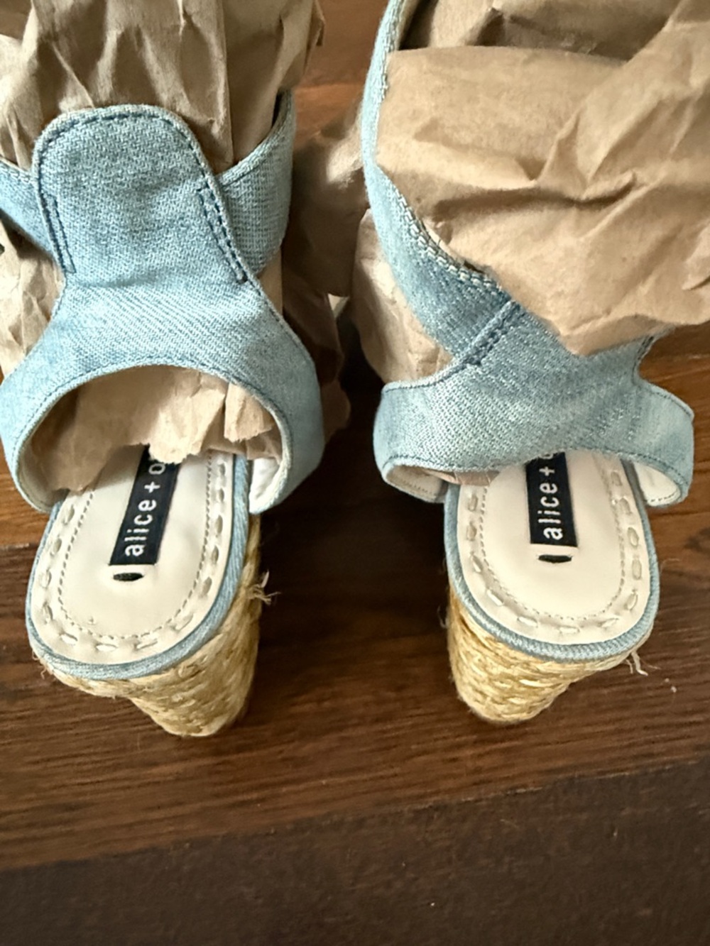 🐋 Alice + Olivia ‘Roberta’ Denim Blue Espadrille Wedge Sandals, Size 8 - Picture 7 of 12
